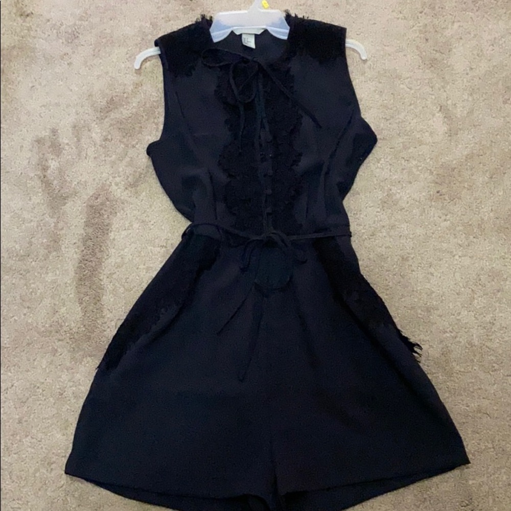 *Brand New*Navy blue Romper.